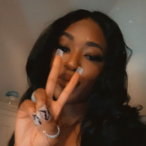 Meet your Posher, Tyesha